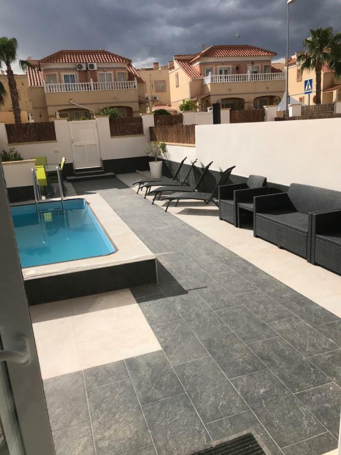 Boulevard La Zenia Villa Плая Фламенка Екстериор снимка